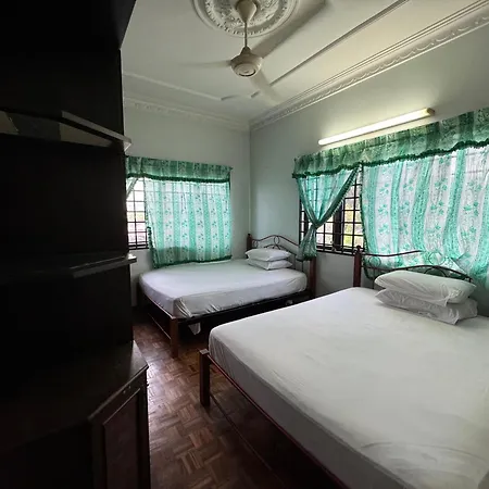 Happy Homestay Ipoh Exterior photo