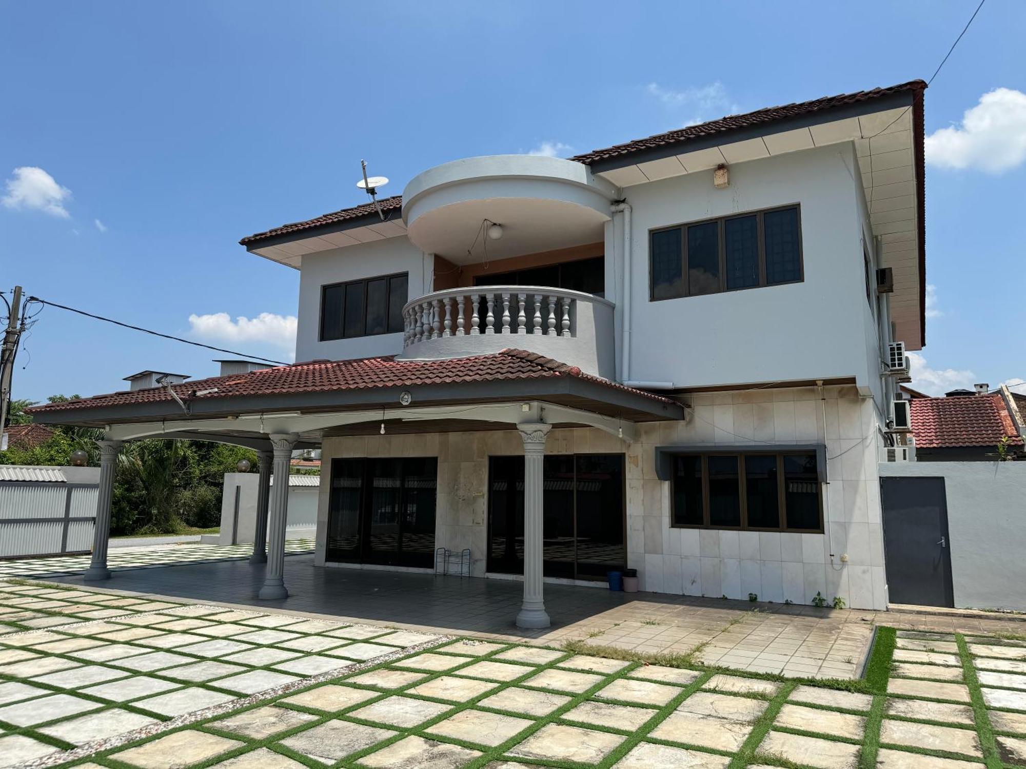 Homestay Happy