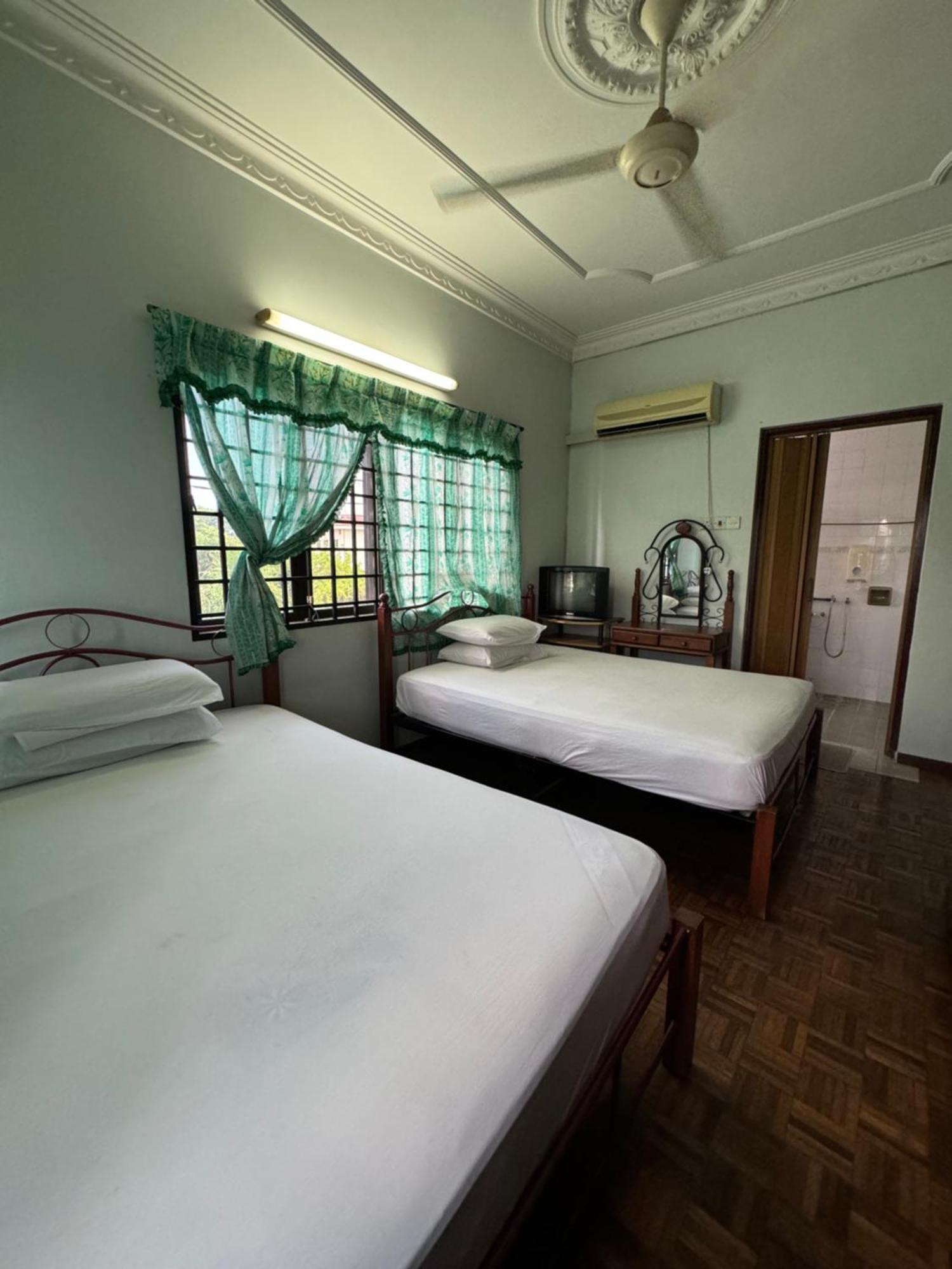 Happy Homestay